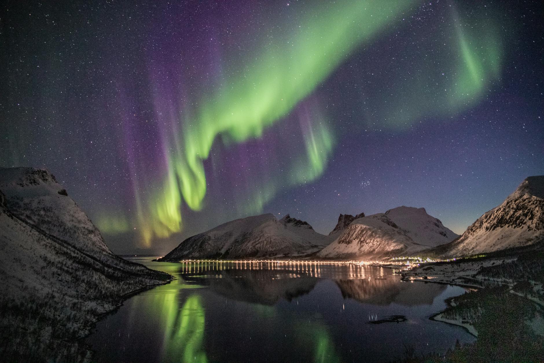 Aurora borealis over Alaskan mountains